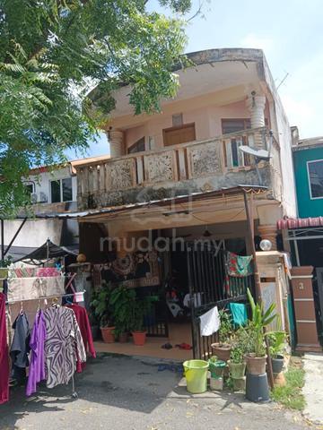 DIJUAL Double Storey Taman Rawang Perdana 1