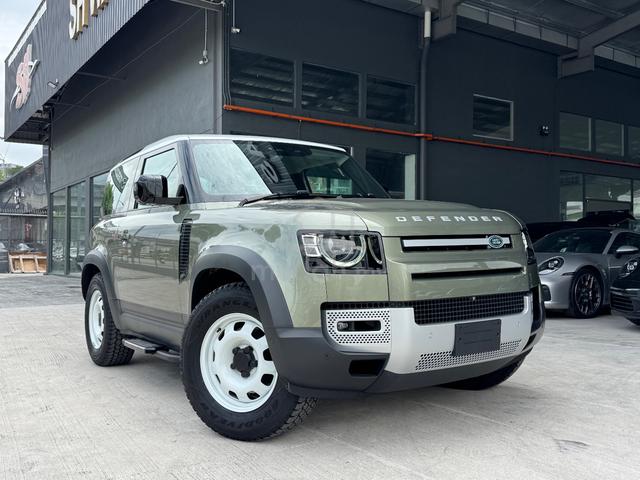 2023 Land Rover DEFENDER 2.0 90 P300 SE (A) - 1