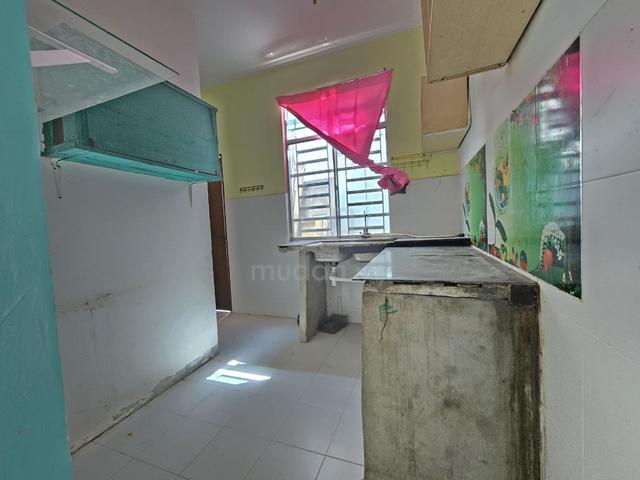 CANTIK MURAH🔥20K CASHBACK⚡RENOVATED✅3🛏️2🛁, Bandar Utama SP 5