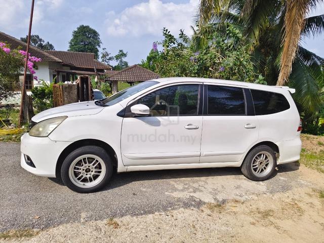 2016 Nissan GRAND LIVINA 1.8 CLASSIC/COMFORT - 3
