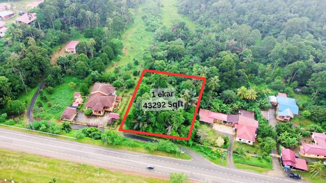 TEPI JALAN JER_taman Bukit Lada, Kampung Awah, Maran 4