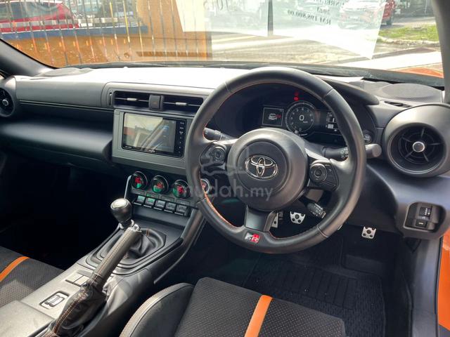 2023 Toyota GR86 2.4 RZ (M) 10TH ANNIVERSARY TOMS - 4