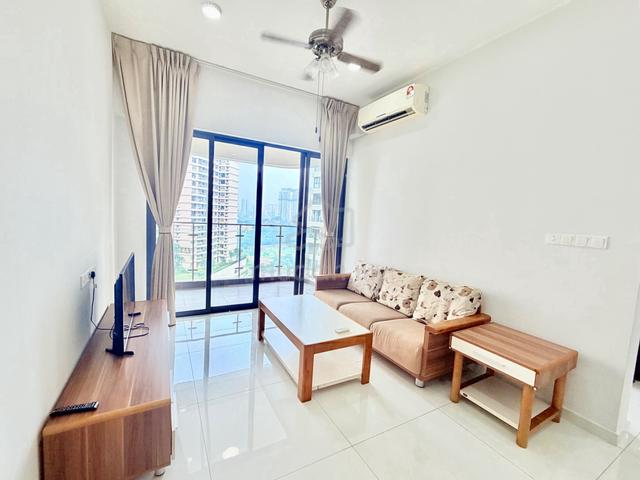 Bay Laurel @ Country Garden Danga Bay 1