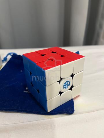Rubik’s cubes - photo 2 of 4