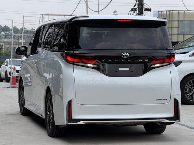2025 Toyota VELLFIRE 2.4 Z PREMIER+ 8yrs warranty - 2