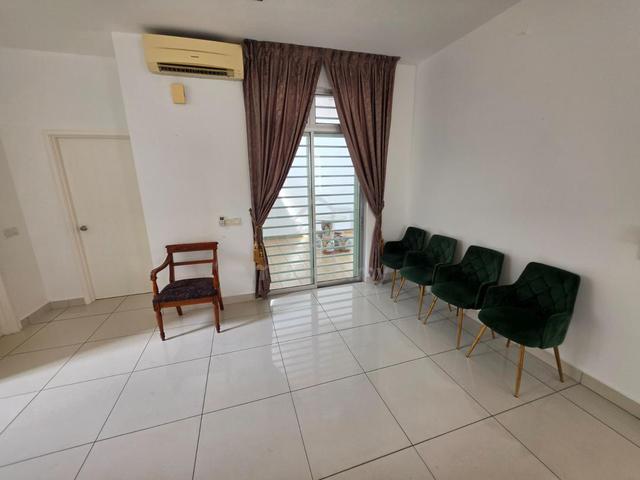 Double Storey Semi D/ Taman Nusa Duta/ Nusa Bestari/ Bukit Indah 1