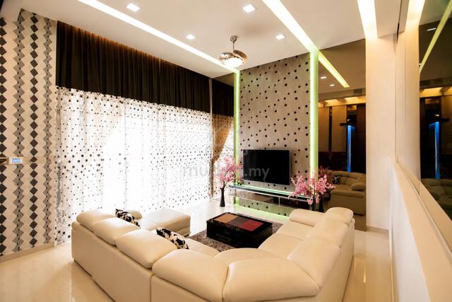 3 Sty Superlink @ The Peak, Cheras, Freehold, KL, Guarded, Super Cheap 1