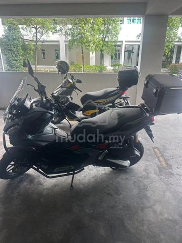 Urgent Sale! 2025 HONDA ADV160A – RM10,000 ONLY! - photo 3 of 10