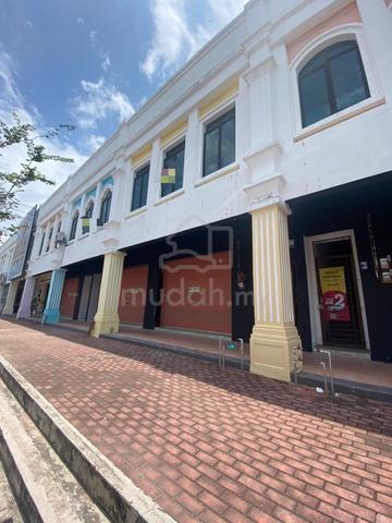 Shop Lot For Rent Pusat Perniagaan Bukit Baru Utama PNBBU ,Melaka 1