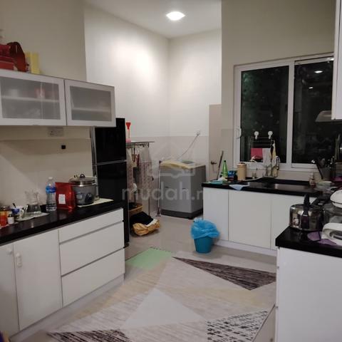 Bayan Villa, Seri Kembangan 1