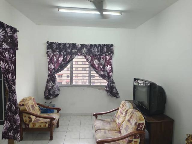 Teratai Apartment (Taman Bunga Raya) 1
