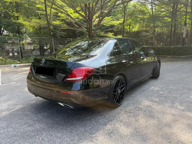 Mercedes Benz E-CLASS E300 2.0 AMG *WARRANTY - 3