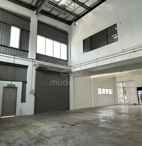 1.5 sty semiD Factory For Rent Bukit Raja, Klang 1