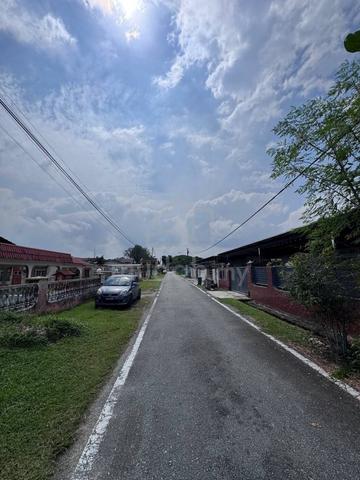 Residential land, Pontian Town, limited land for sale 1