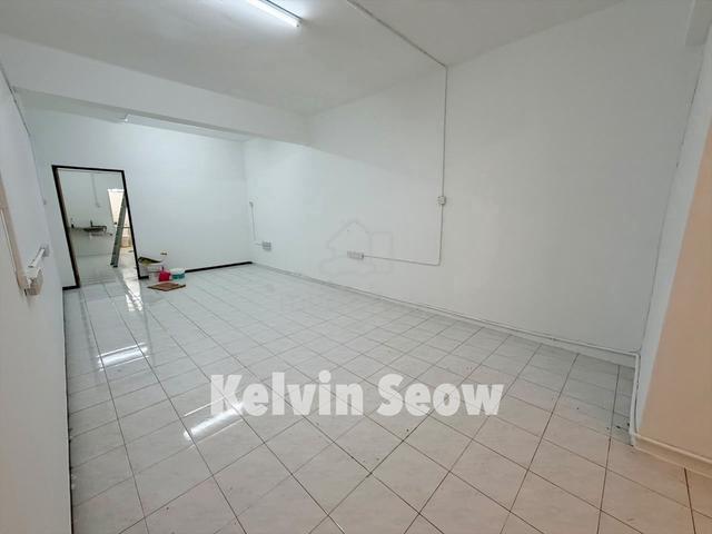 Superfield Plaza Jalan Perak 750sqft Suitable Office Use 1