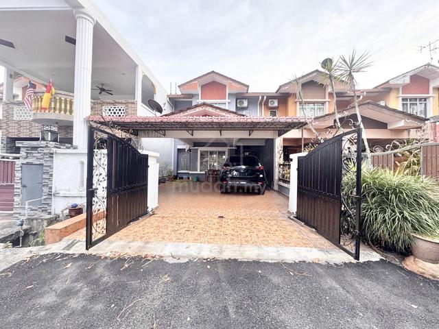 ((FACING OPEN)) Double Storey 22x85 @ Bandar Seri Putra Bangi 1