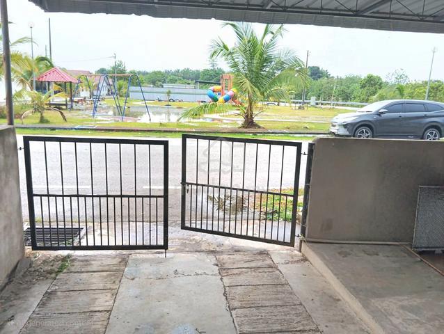Teres Setingkat Taman Desa Bongsu Lanchang near to Kampung Bongsu 2