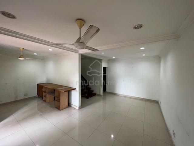 Double Storey Terrance House SS5 / PJ / Kelana Jaya / Freehold / Sales 2
