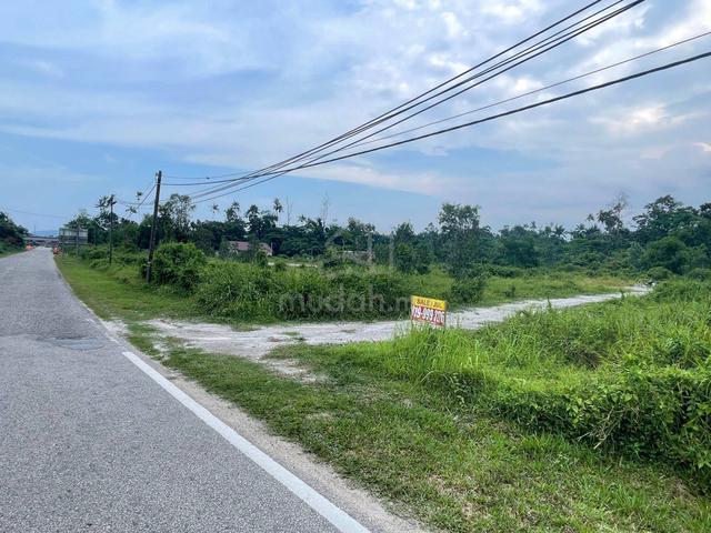 Tanah lot banglo Kg Bemban, Dungun 1