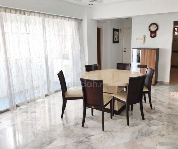 Master Room PJ SS7, Glenmarie Lrt, Paradigm mall 1