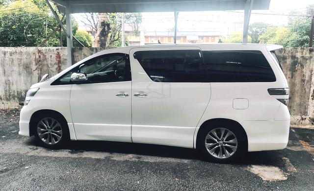 2010 Toyota VELLFIRE 2.4 V (A) - 4