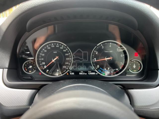 2015 BMW 528I facelift 2.0 M-Sport Full loan - 3