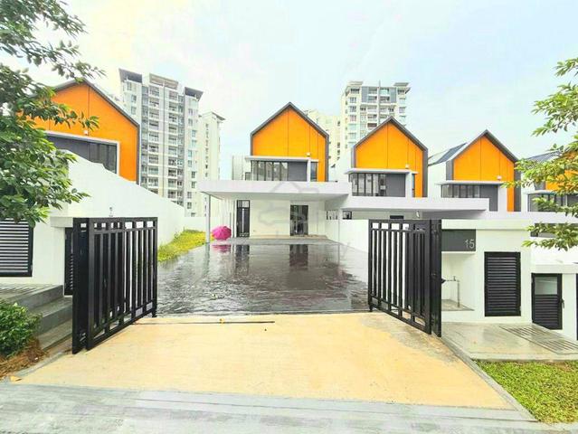 New Unit End Lot 3 Storey Superlink Taman Melawati East 57 1