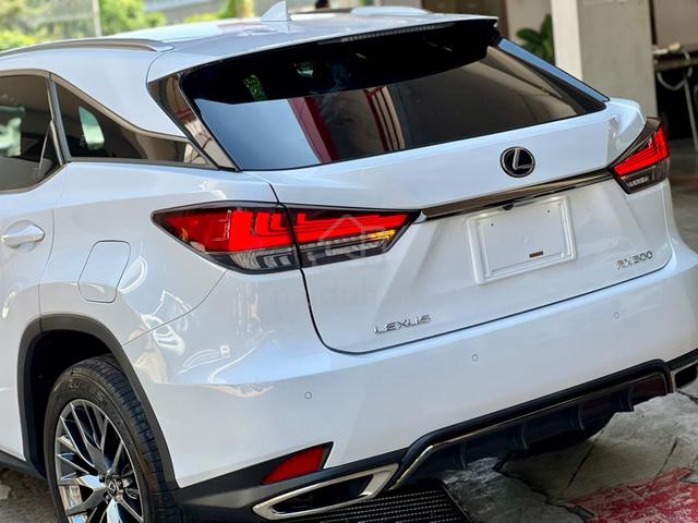 PANO ROOF BLACK LEATHER : 2021 Lexus RX300 F-Sport - 5