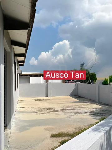 Single storey corner unit simpang Ampat 1