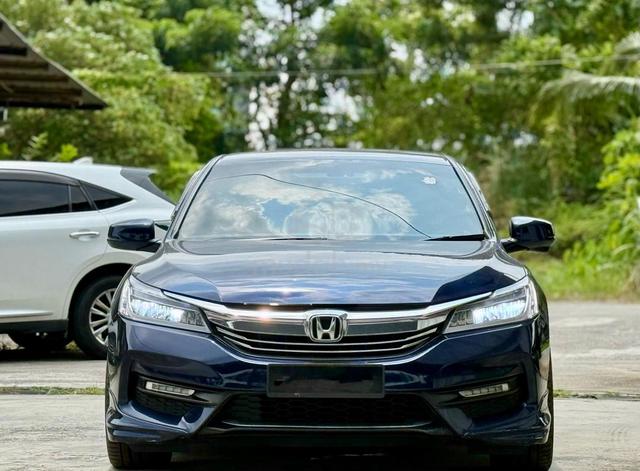 2017 Honda ACCORD 2.4 VTi-L FACELIFT (A) - 3