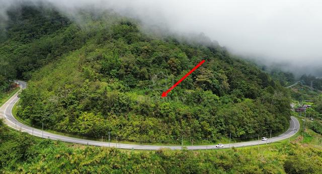 Kundasang Land / Facing Mount K / Roadside / 2.6 acres / Native Title 3