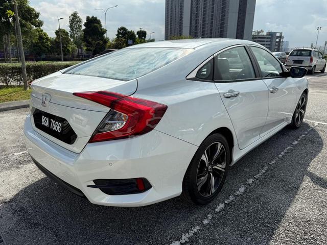 2019 Honda CIVIC 1.5 TC-PREMIUM (A) - 5