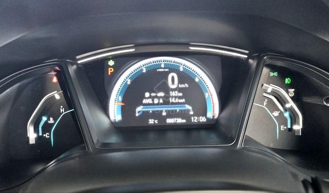 2021 Honda CIVIC 1.8 S FC FACELIFT (A) - 4