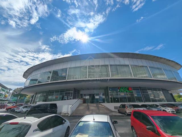 Trinity Hub Spacious Commercial space, easy to 4th miles Hu sing,BDC 1