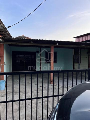 Rumah untuk dijual lokasi strategik 1