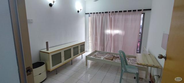 medium room Puchong Jaya 1