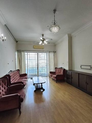1 Borneo Condominium 1