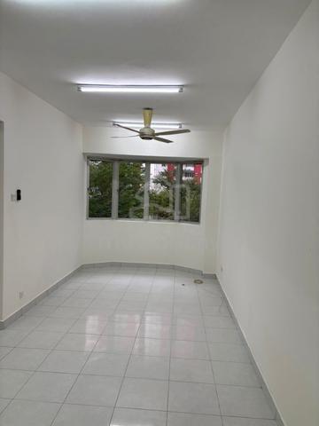 Main Place Residence 1