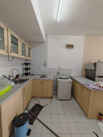 Prima Regency Service Apartment 5