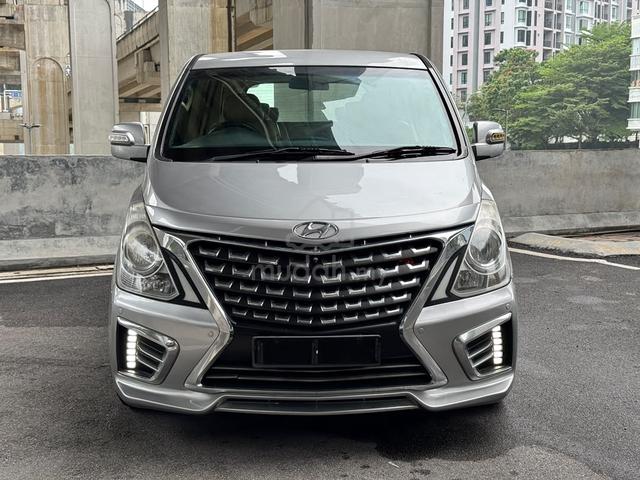 Hyundai GRAND STAREX 2.5 ROYALE FACELIFT/ 2.P DOOR - 4