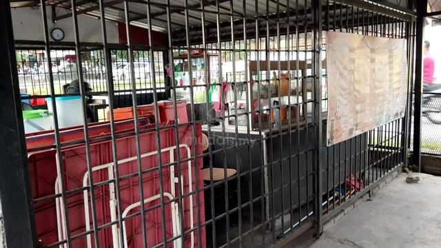 gerai untuk dijual 2