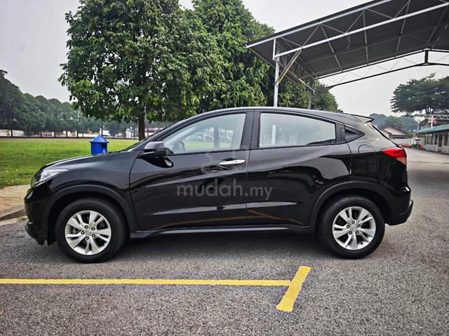 2015 Honda HR-V 1.8 V (A) 40k KM Honda Service rec - 3