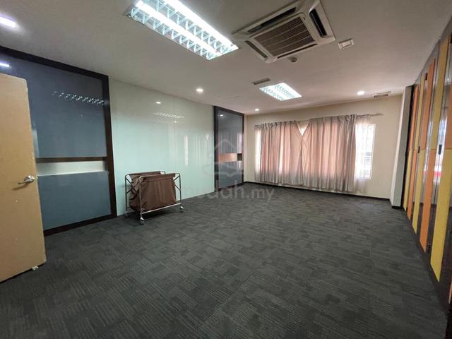 Kompleks Sedco Shoplot / Ground floor / 672 sf / Asia City / Sinsuran 1