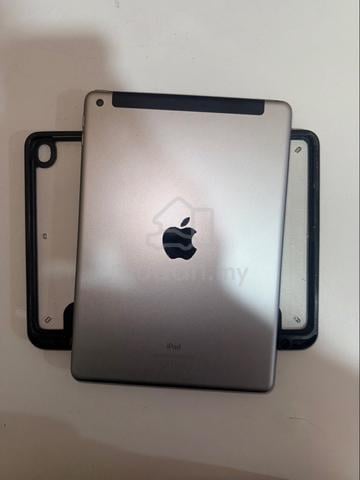 Ipad Gen 6 - photo 3 of 3