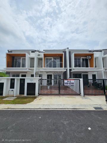 Taman Ruby_ New_ near Dengkil town & 18km to Klia. Gated community 1