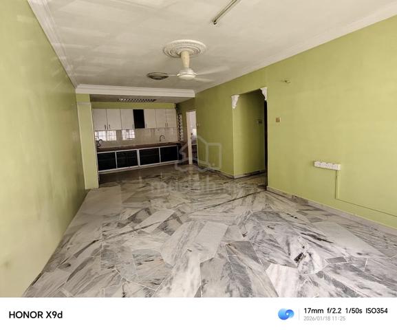 Putra Permai Block B 1