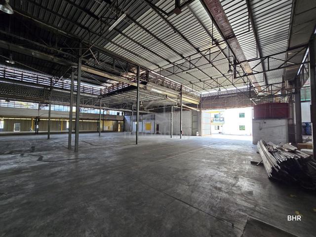 NEAR HIGHWAY Warehouse Factory Senawang Industrial Estate 5