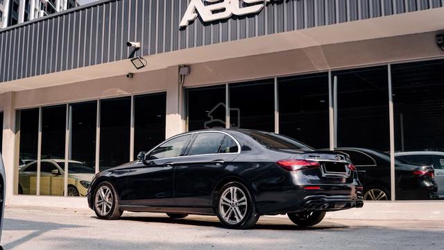 Mercedes Benz E200 2.0 CONVERT E63S AMG PBOOT 2022 - 2