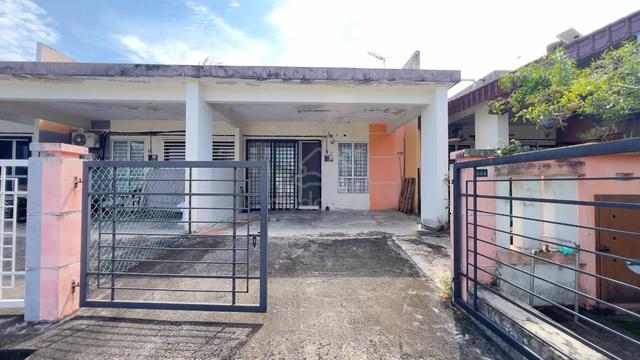 Single Storey Terrace Taman Jasmin, Senawang 1