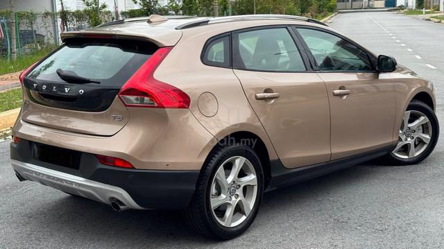 2014 Volvo V40 CROSS COUNTRY 2.0 T5 TURBO F/SR REC - 3